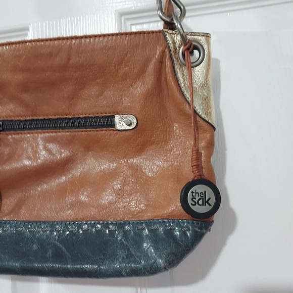 the Sak Denim Blue Natural Tan Metallic Gold Shoulder Leather Purse - Picture 3 of 16